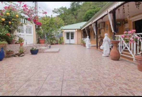 Bed and Breakfast Casa Lof Case-Pilote Exteriér fotografie
